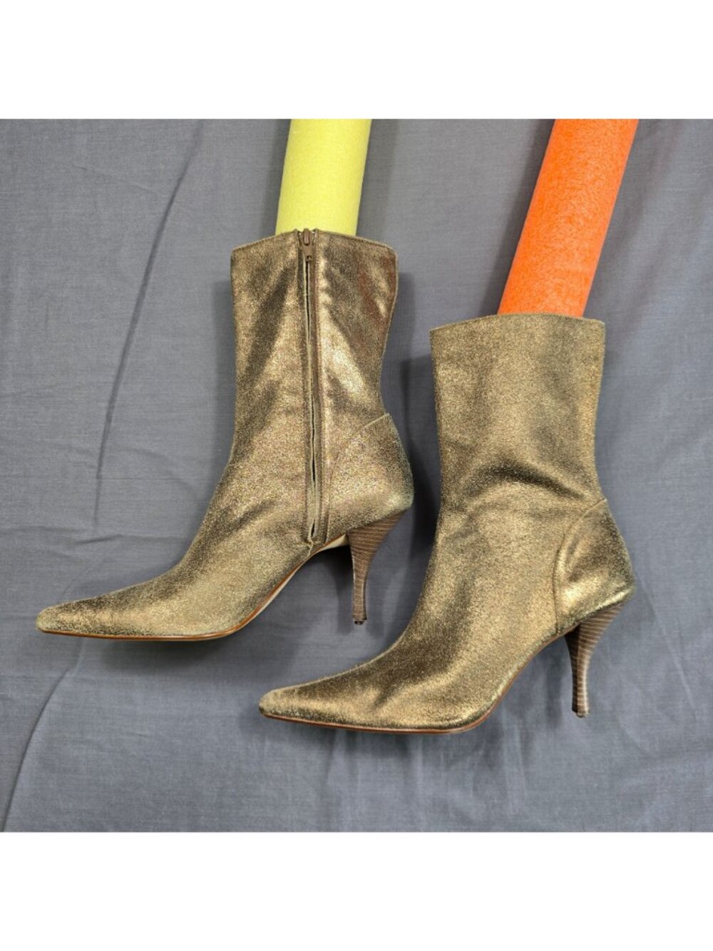 Steve Madden 9.5M Dangger Gold Pointed Toe Healed Boots Leather Side Zipper - Picture 5 of 8
